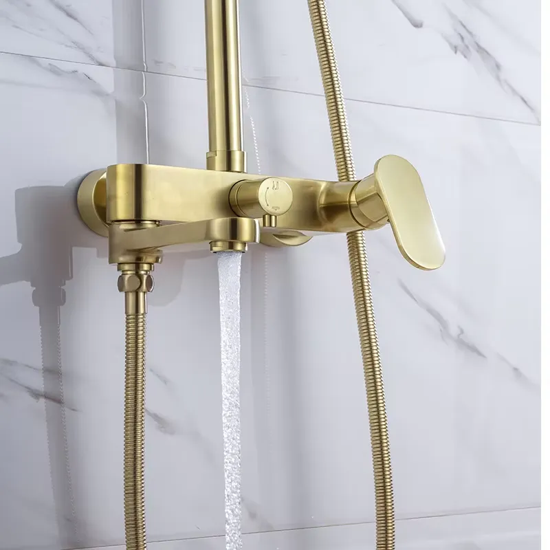 Zeitgenössisches Messing-Einha – Shower Head Rain Bewertung und Preis